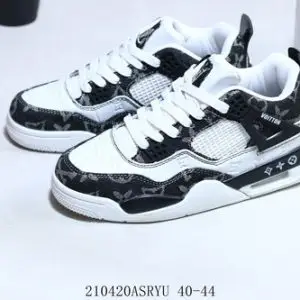 High Quality Shoe
