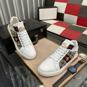 High Quality Shoe