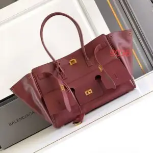 Balenciaga Spacious Leather Bag