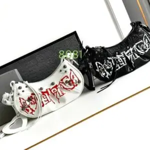 Balenciaga Cagole Dumpling Underarm Bag