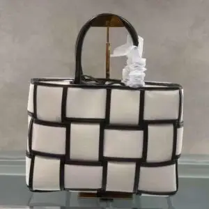 Bottega Veneta Arco Tote