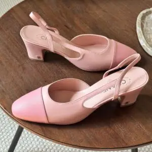 CHANEL Slingback Pumps