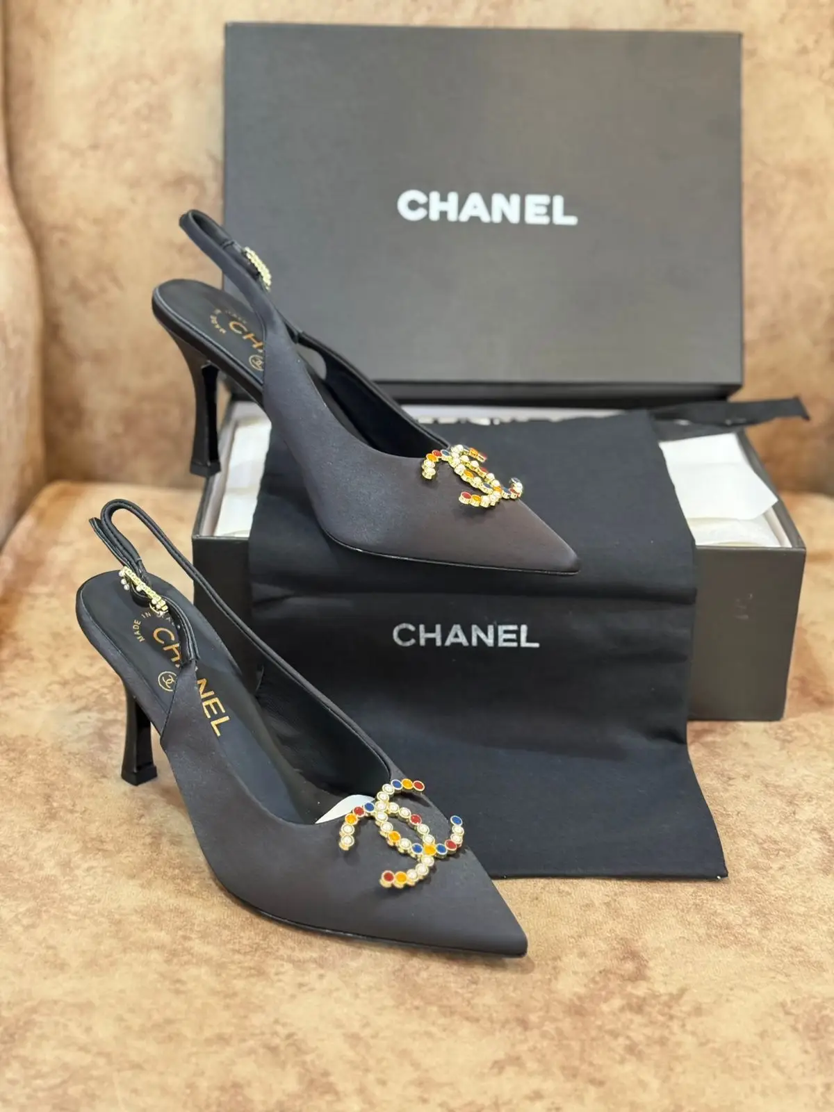 CHANEL Pointed Toe Pumps CHANEL Pointed Toe Pumps