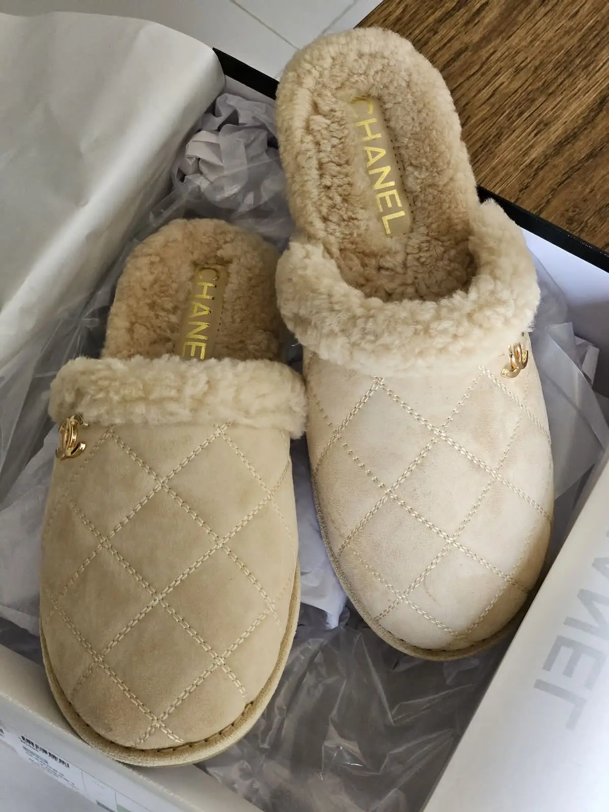 CHANEL CC Logo Suede Shearling Mule Sandals CHANEL CC Logo Suede Shearling Mule Sandals