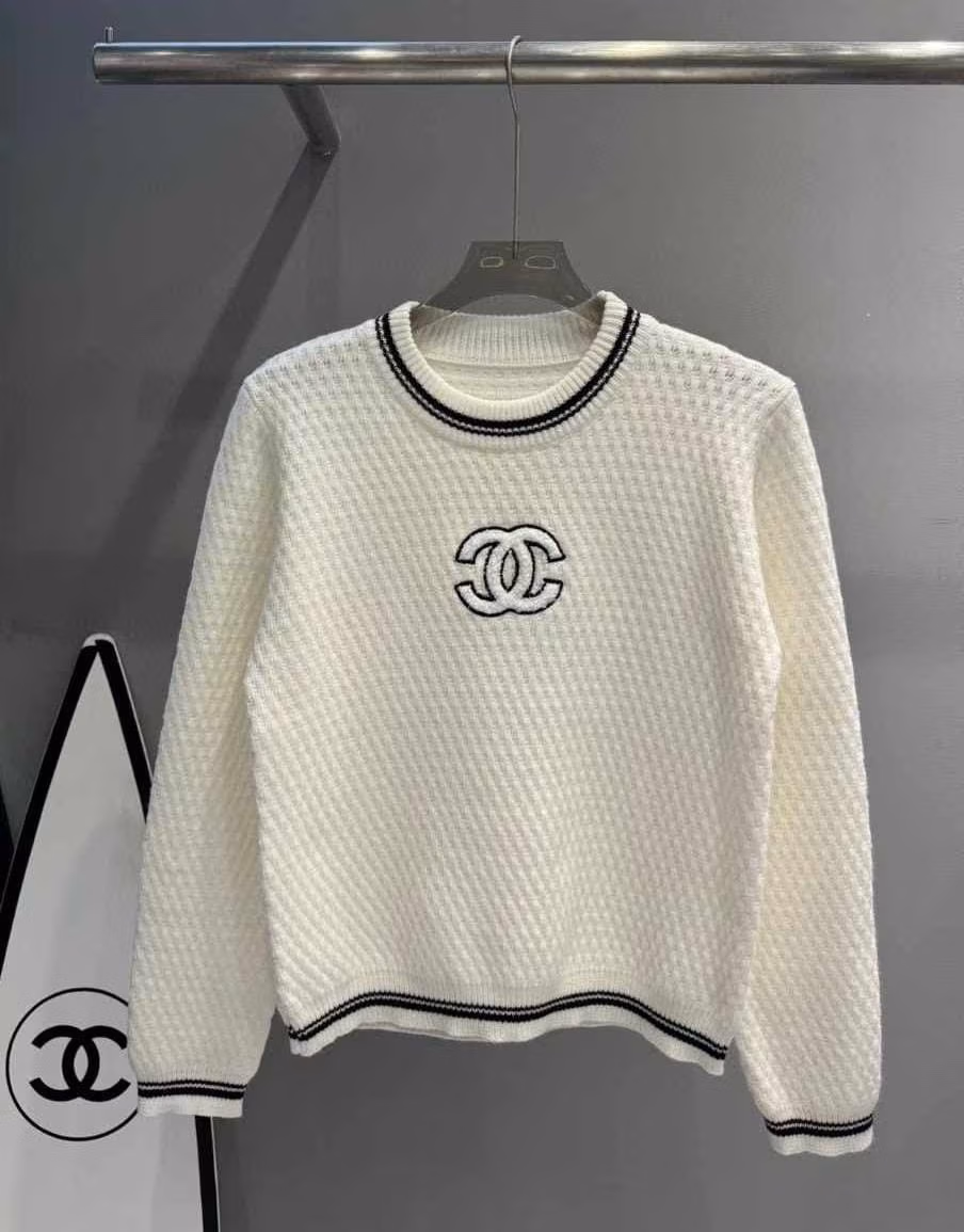 CHANEL Striped Collar Cashmere Sweater CHANEL Striped Collar Cashmere Sweater