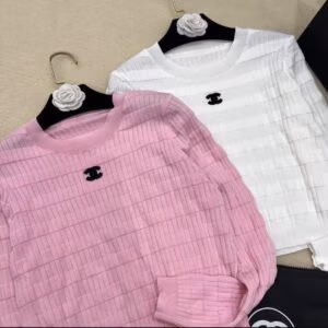 CHANEL Knit Cardigan