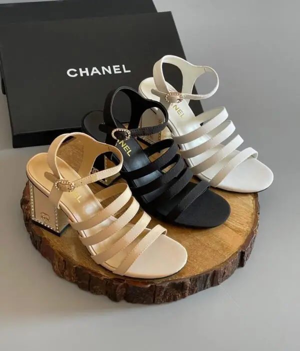 CHANEL