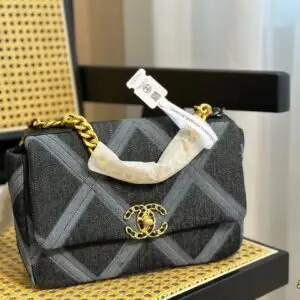 CHANEL Classic Flap Bag Pre-owned
