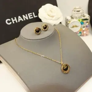 CHENEL