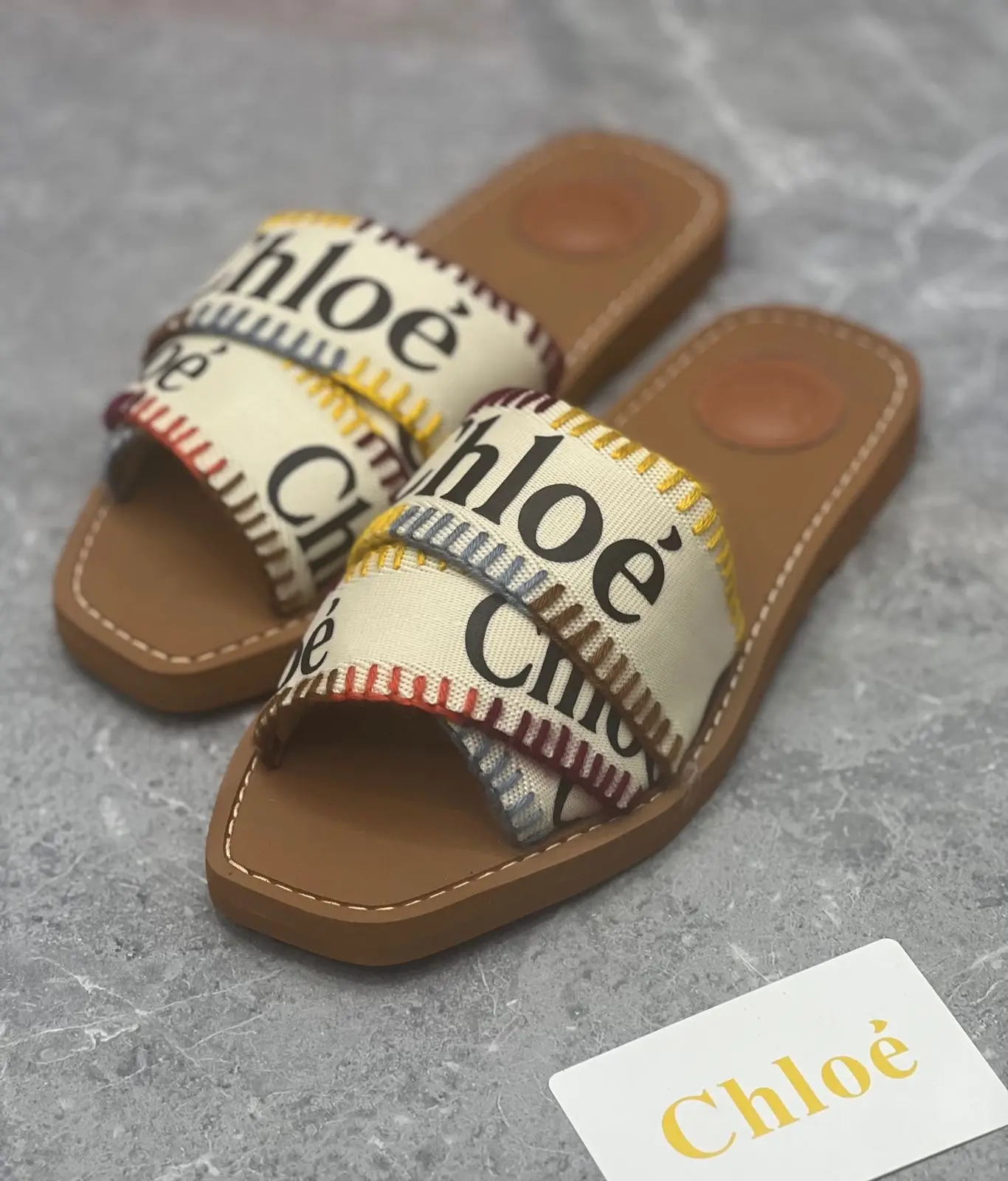 CHLOE Leather Flat Slipper CHLOE Leather Flat Slipper