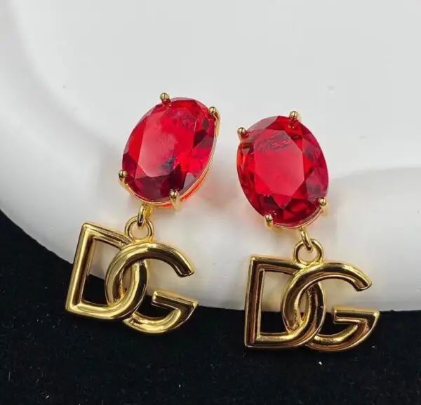 D&G