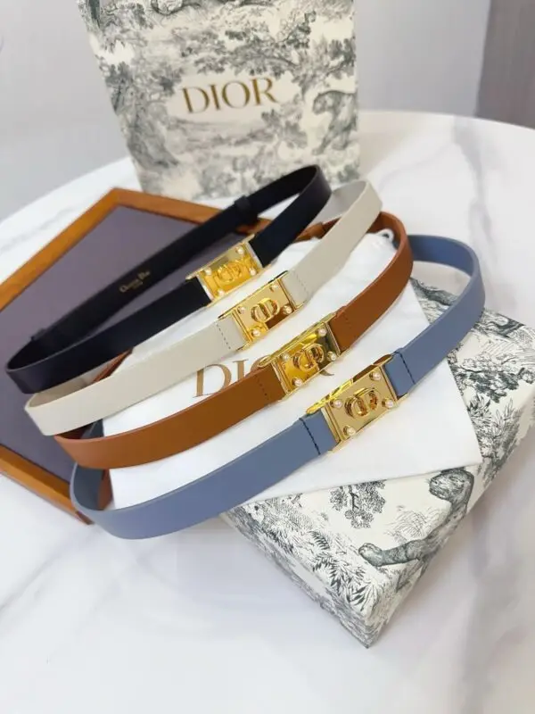 DIOR
