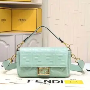 FENDI Baguette Bag