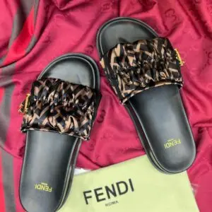 FENDI Slide Sandals