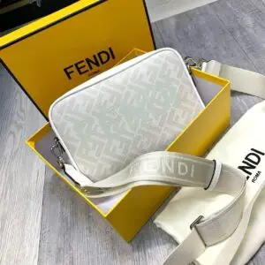 FENDI Roma Bag