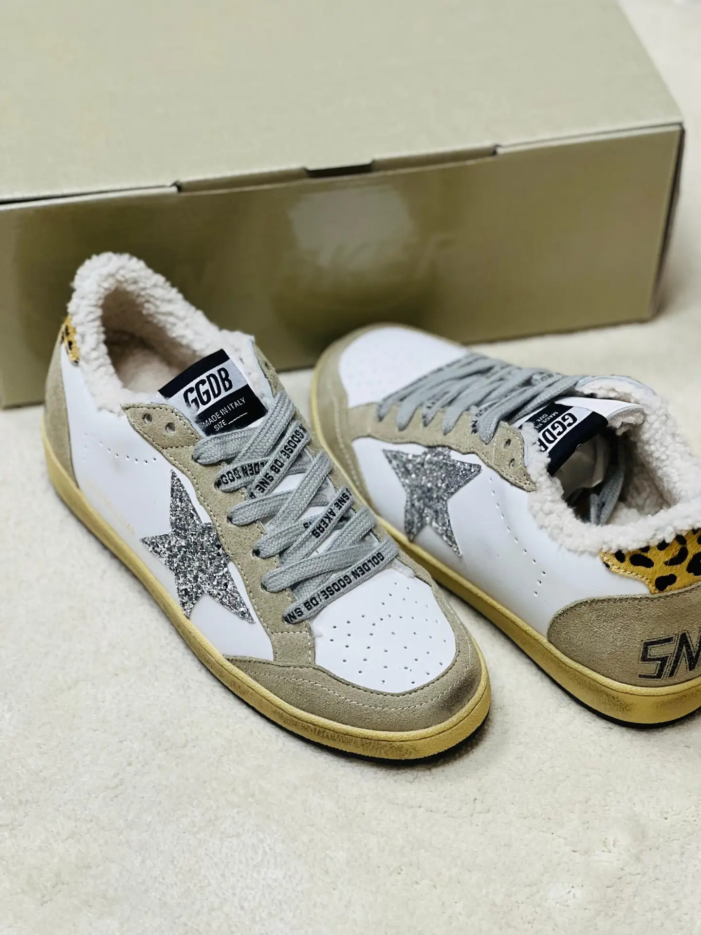 Golden Goose Super-Star Sneakers Golden Goose Super-Star Sneakers