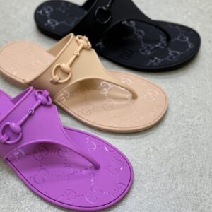 GUCCI Interlocking G Slides