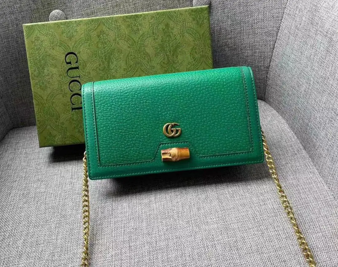 GUCCI Chain Bag GUCCI Chain Bag