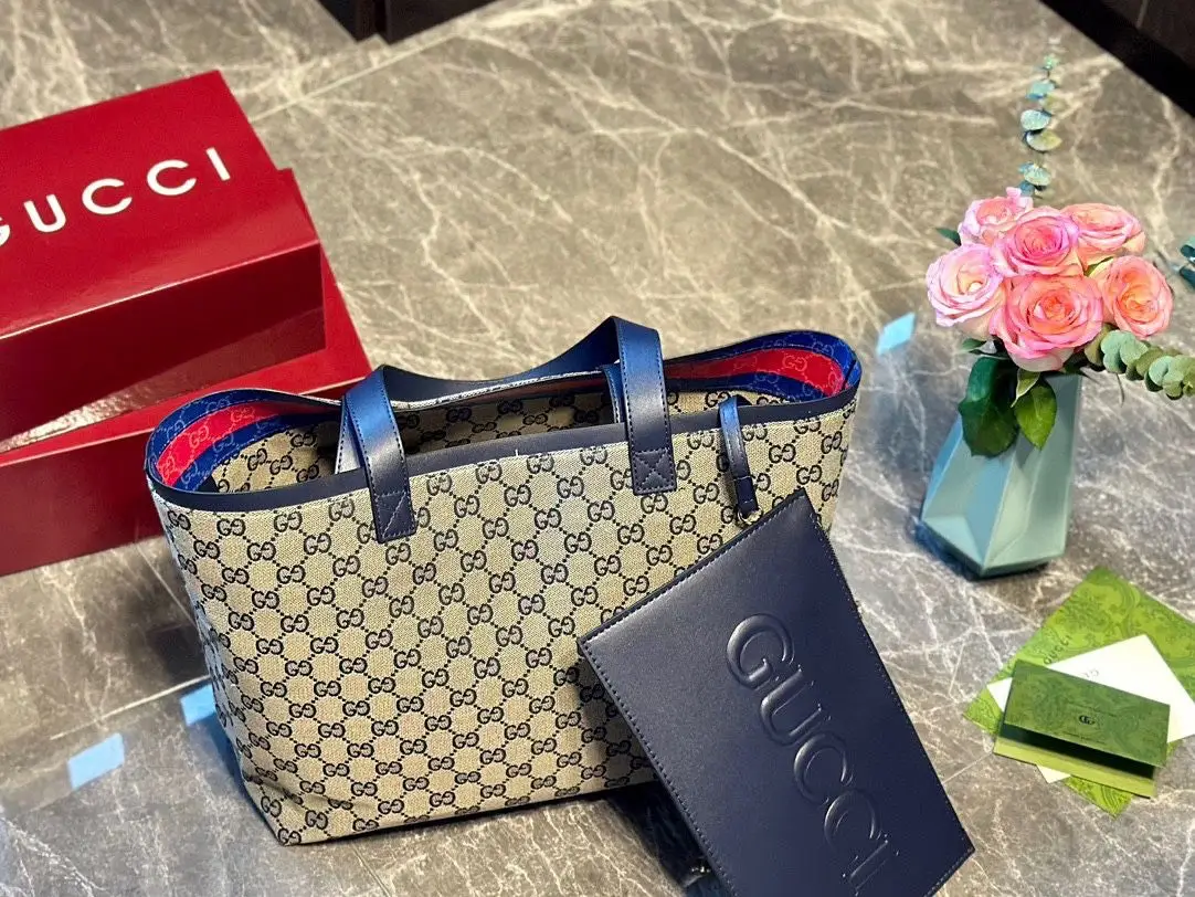 Gucci GG Marmont Matelassé Leather Tote Bag Gucci GG Marmont Matelassé Leather Tote Bag