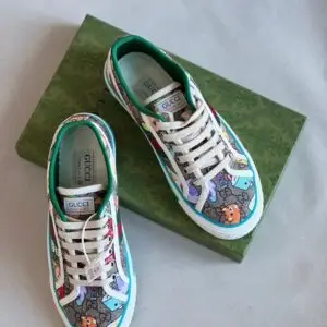 GUCCI Tennis Shoes