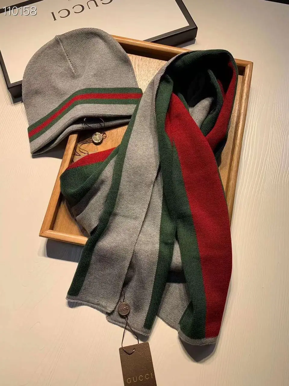 GUCCI Striped Crook Scarf GUCCI Striped Crook Scarf