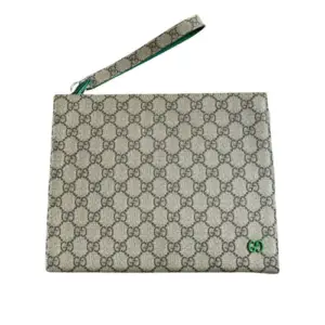 Gucci GG Marmont Matelassé Pouch Bag