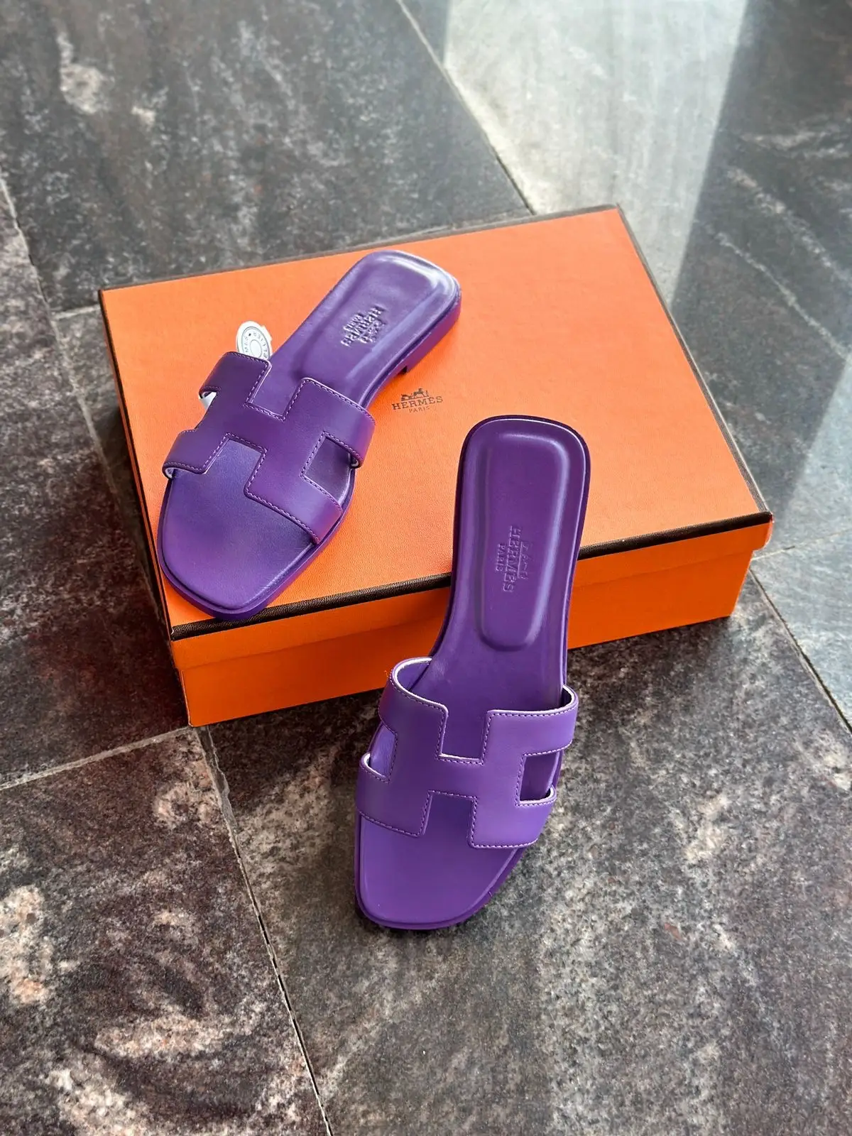 Hermès Oran Sandal Hermès Oran Sandal