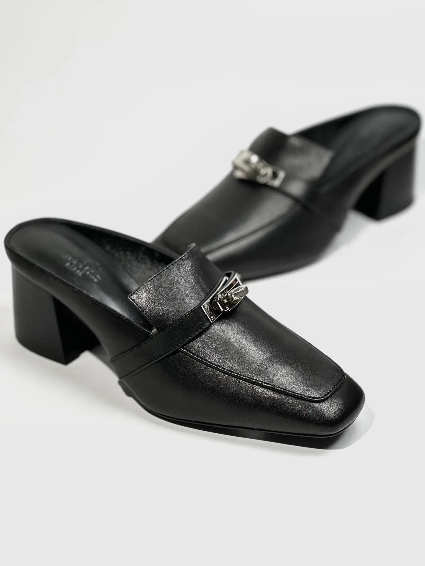 HERMES Blossom Mule HERMES Blossom Mule