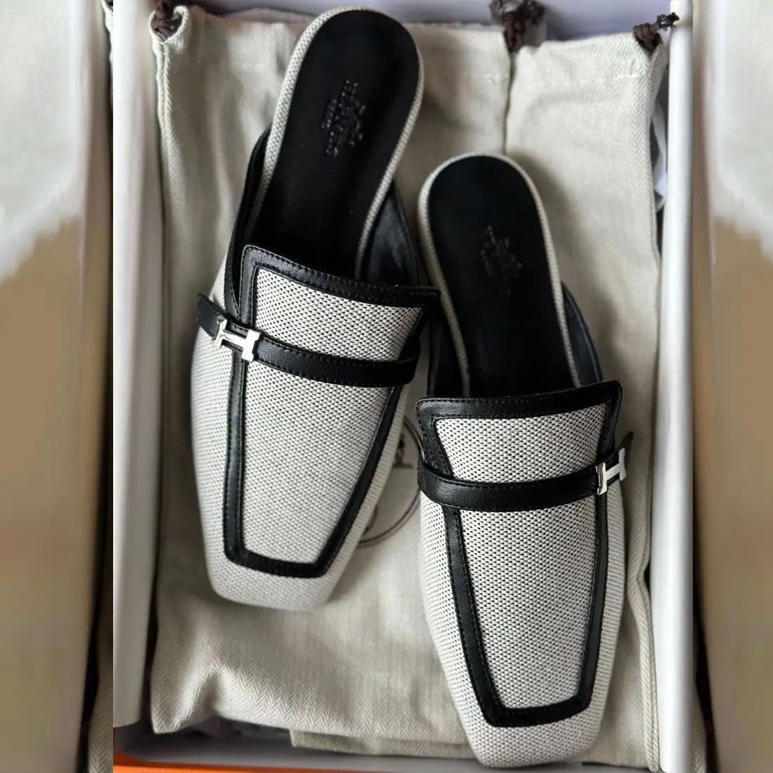 HERMES Groupie Mules HERMES Groupie Mules