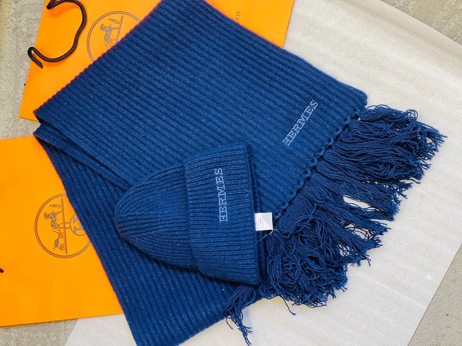 HERMES Cashmere Cap HERMES Cashmere Cap