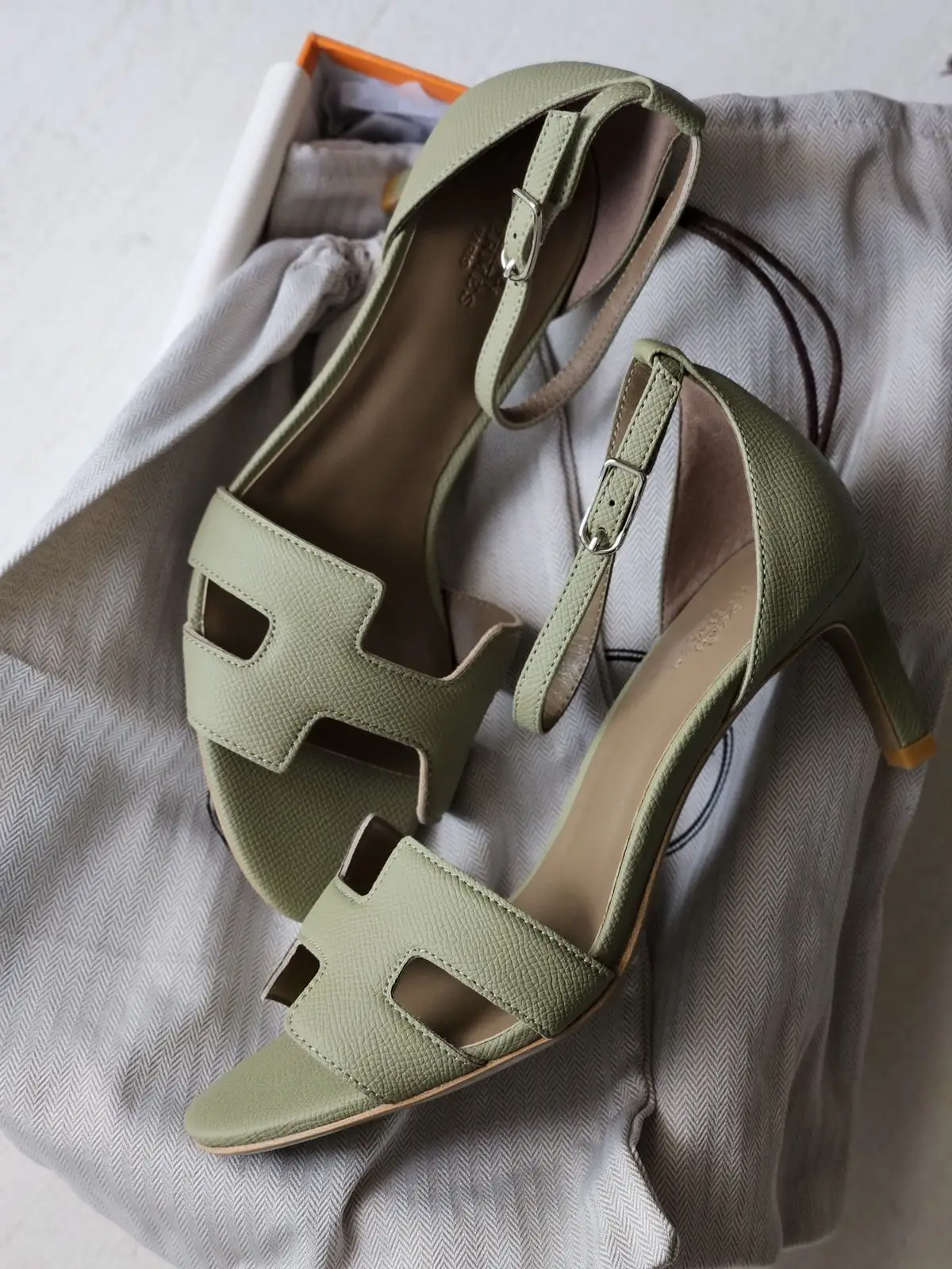 HERMES Santorini Sandal HERMES Santorini Sandal