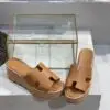 HERMES Dispo Leather Sandals