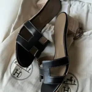 HERMÈS Oasis Black Sandal