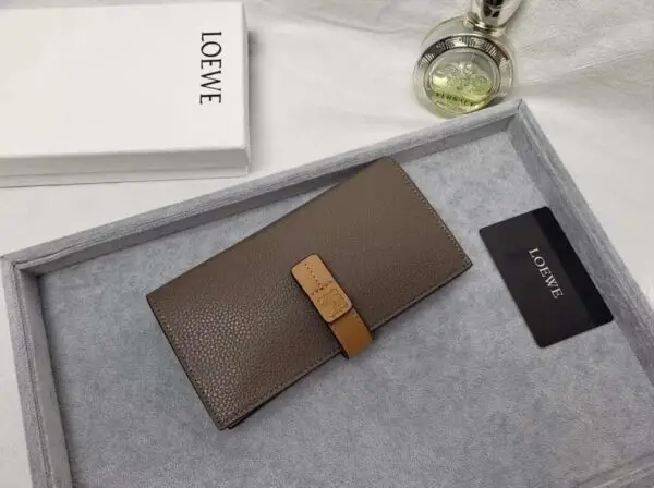LOEWE