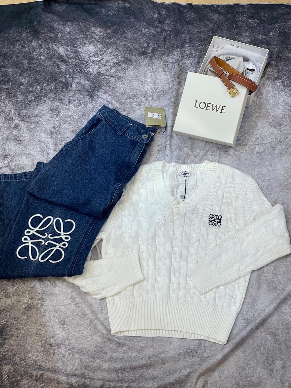 L OE WE Anagram Embroidered Sweater L OE WE Anagram Embroidered Sweater