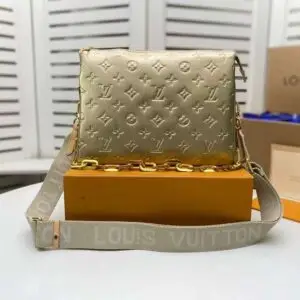 LOUIS VUITTON Coussin Bag