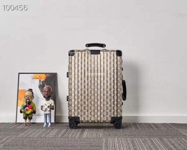 Louis Vuitton trolly bag | Click for more details