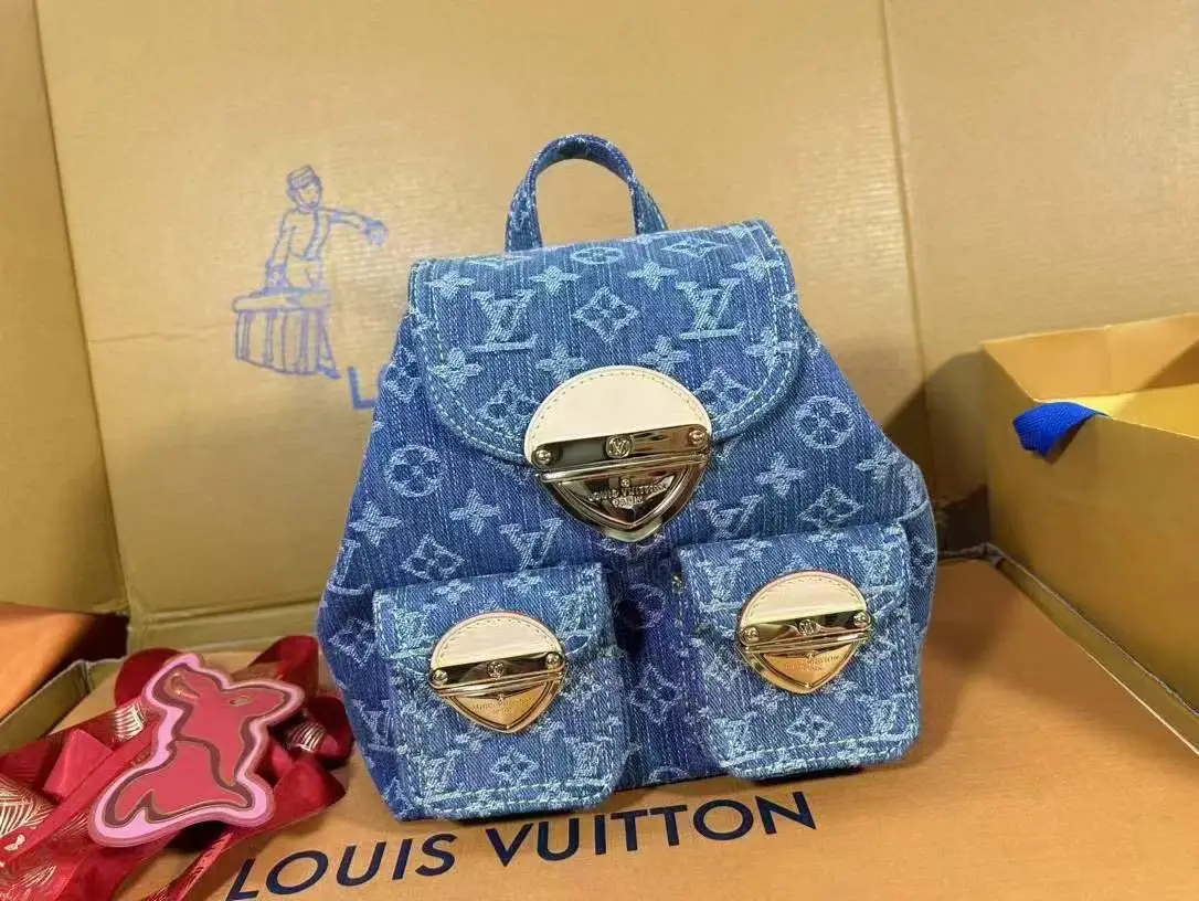 Louis Vuitton Mini Trunk Bag Louis Vuitton Mini Trunk Bag