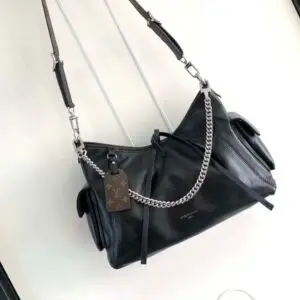 LOUSE VUITTON CarryAll Bag