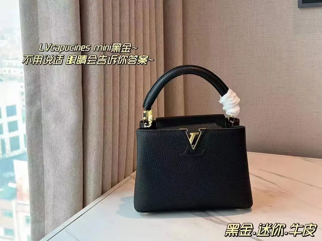 Louis Vuitton Capucines Handbag Louis Vuitton Capucines Handbag