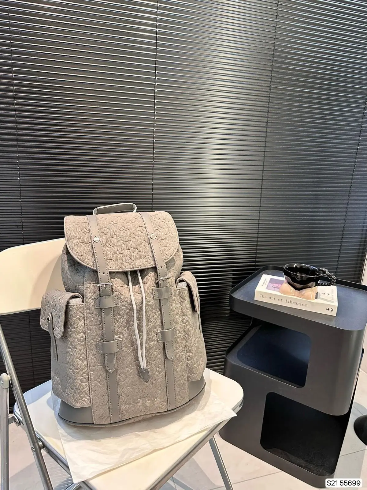 LOUSE VUITTON Taurillon Monogram Backpack LOUSE VUITTON Taurillon Monogram Backpack