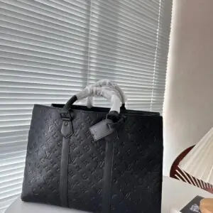 Louis Vuitton Sac Plat Tote