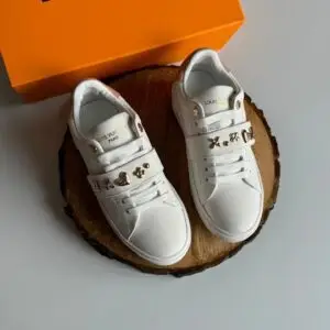 Louis Vuitton Time Out Sneaker