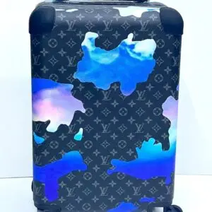 LOUSE VUITTON
