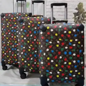 LOUSE VUITTON