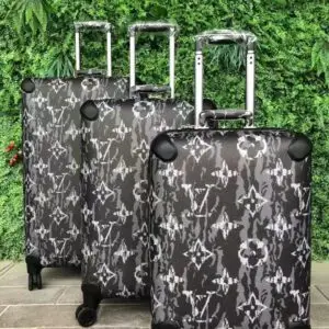 LOUSE VUITTON