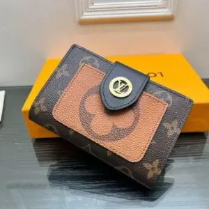 LOUSE VUITTON