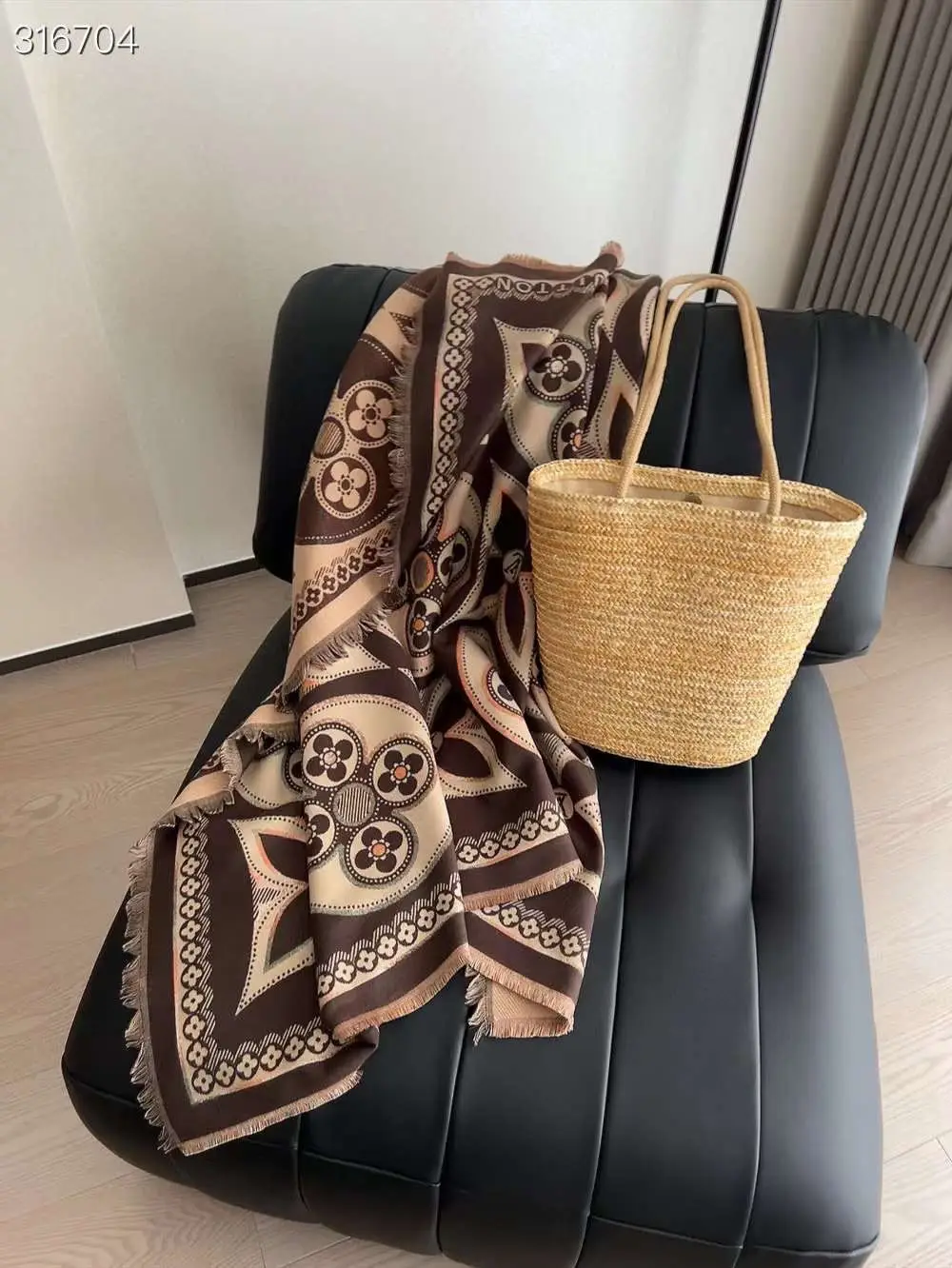 Louis Vuitton Monogram Bucket Bag Louis Vuitton Monogram Bucket Bag