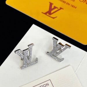 LOUSE VUITTON