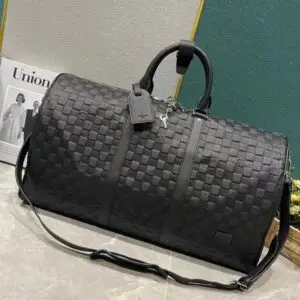 LOUSE VUITTON Duffle Bag